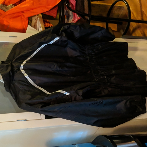 Jacket - Picture 2 of 7